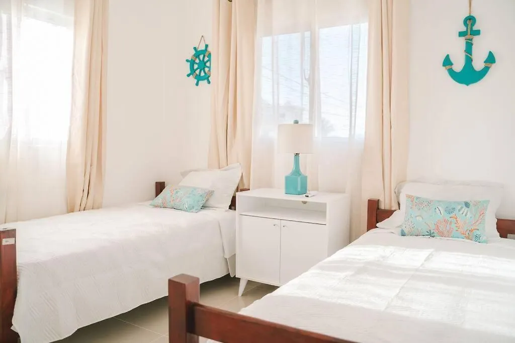 Central Apartment In Downtown Πούντα Κάνα